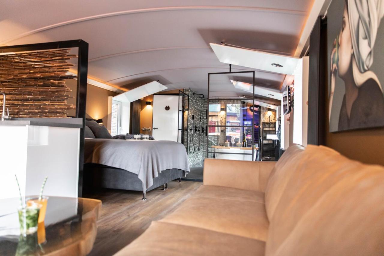 Wellnessboat De Michiel De Ruyter Hotel Groningen Eksteriør billede