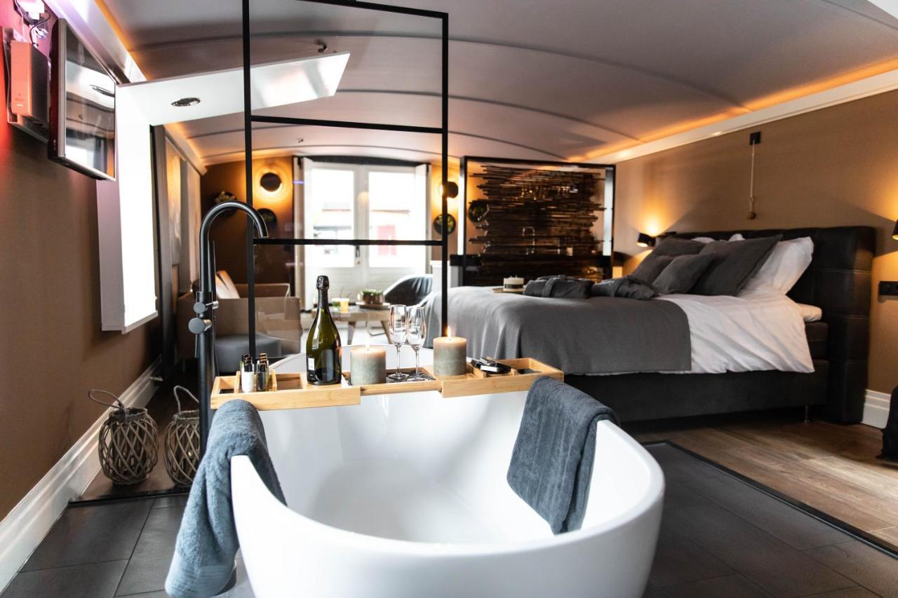 Wellnessboat De Michiel De Ruyter Hotel Groningen Eksteriør billede