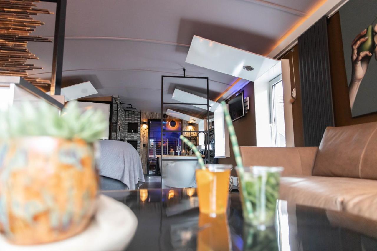 Wellnessboat De Michiel De Ruyter Hotel Groningen Eksteriør billede