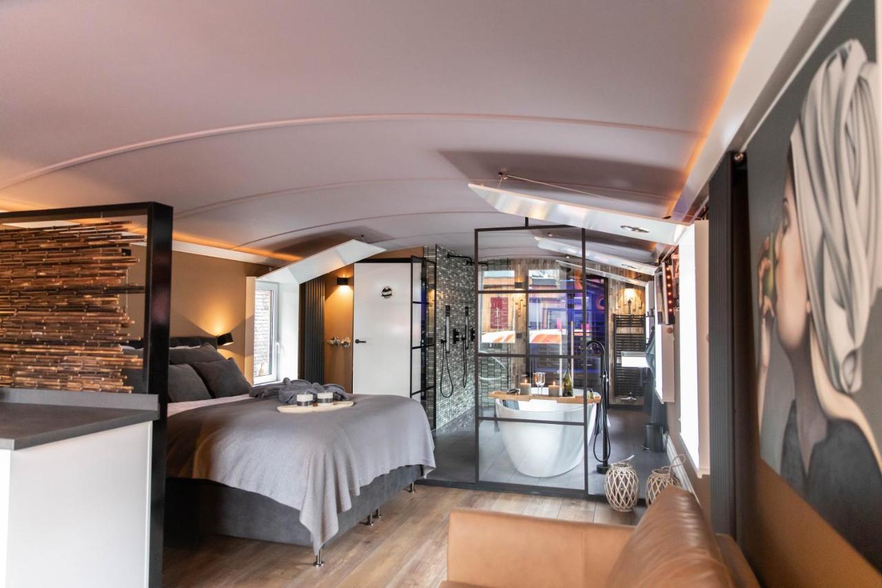 Wellnessboat De Michiel De Ruyter Hotel Groningen Eksteriør billede