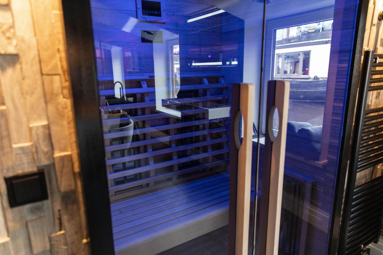 Wellnessboat De Michiel De Ruyter Hotel Groningen Eksteriør billede