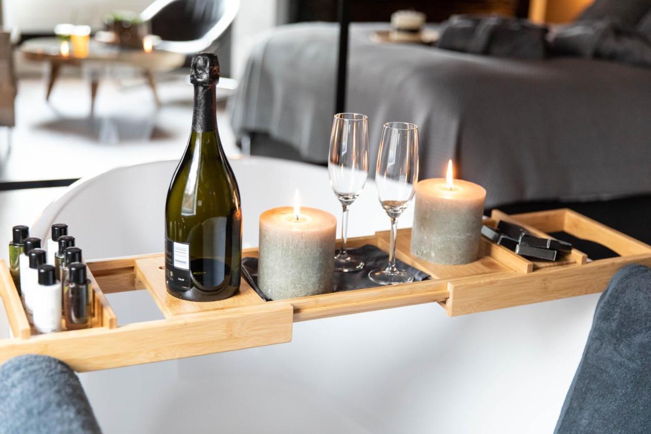 Wellnessboat De Michiel De Ruyter Hotel Groningen Eksteriør billede