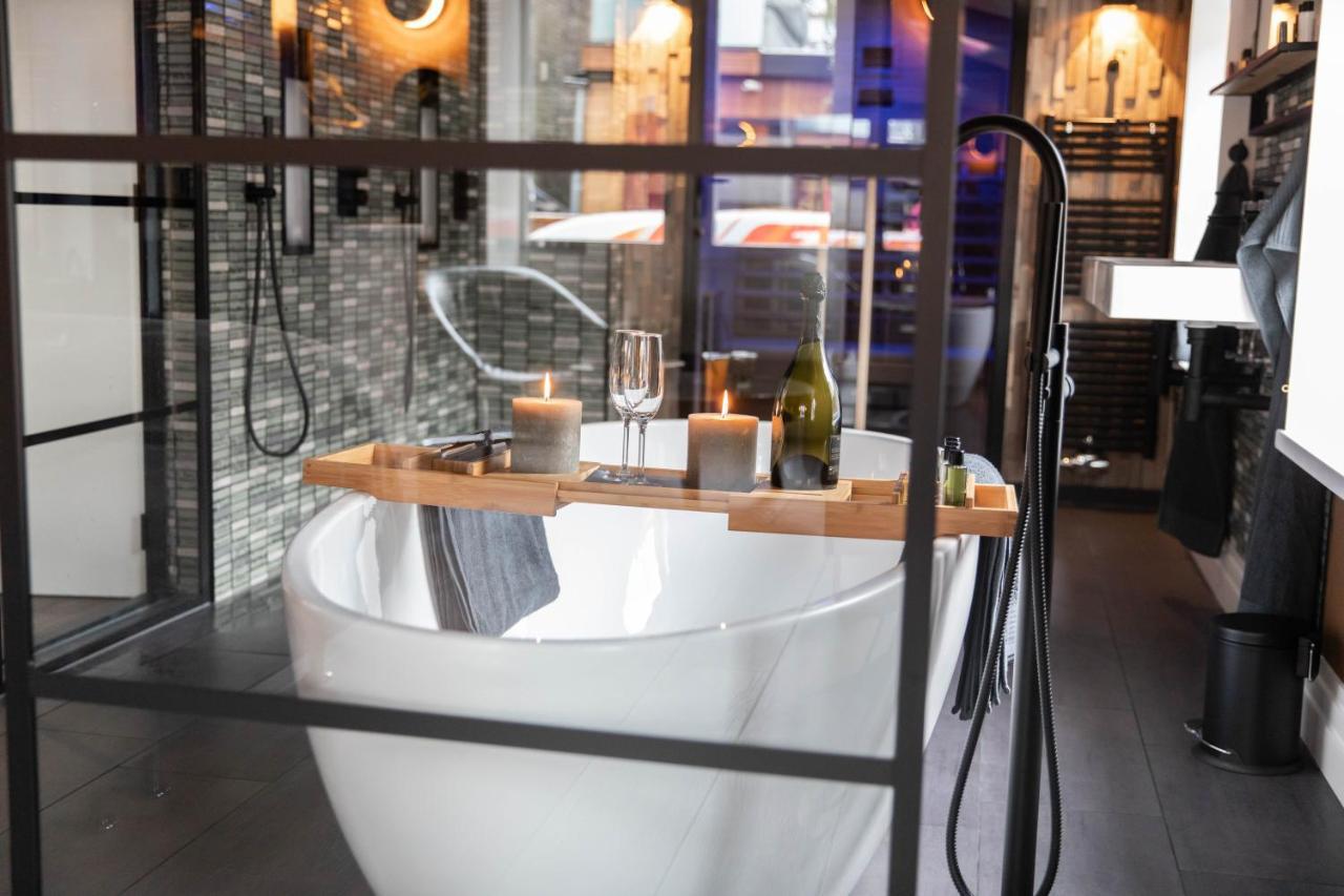 Wellnessboat De Michiel De Ruyter Hotel Groningen Eksteriør billede